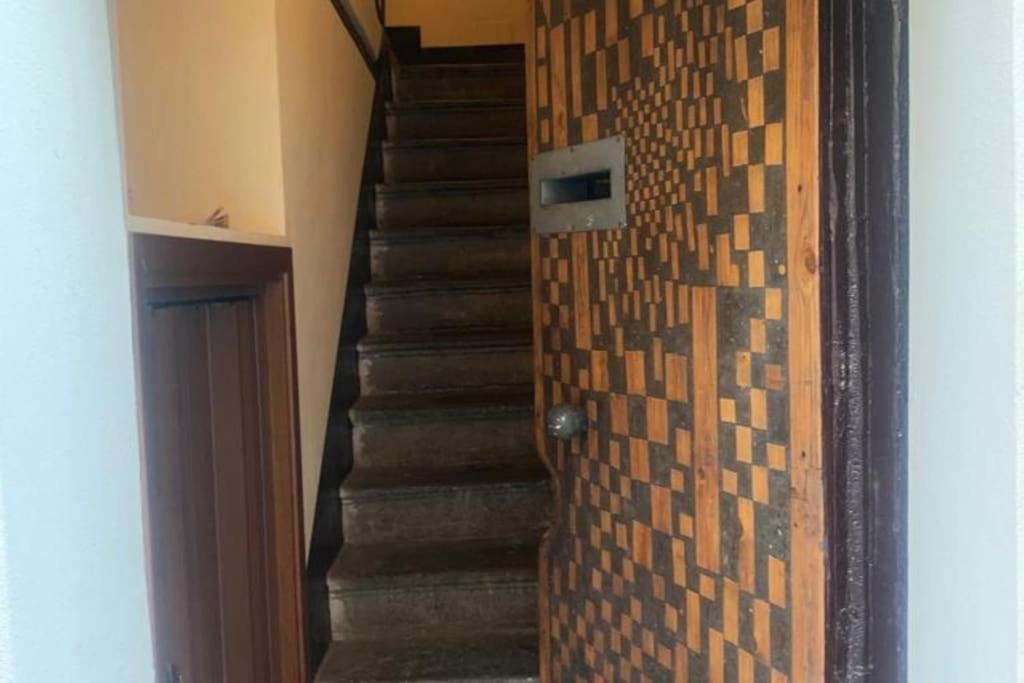 La Petite Maison - Two-Room Apartment Bergamo Bagian luar foto